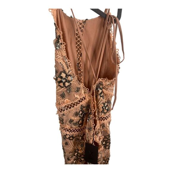 X by NBD Felicity Sequins Embroidered Midi Dress Blush Pink Party Formal Sz L - Picture 6 of 16